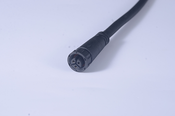 M12连接器